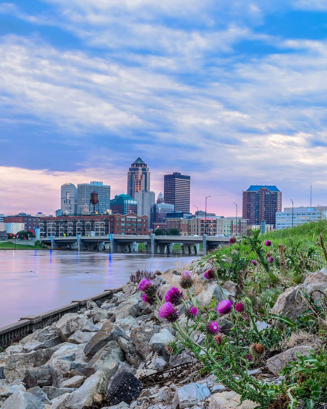 Downtown Des Moines, IA from Across the Des Moines River. Photo by Instagram user @desmoinesskyline