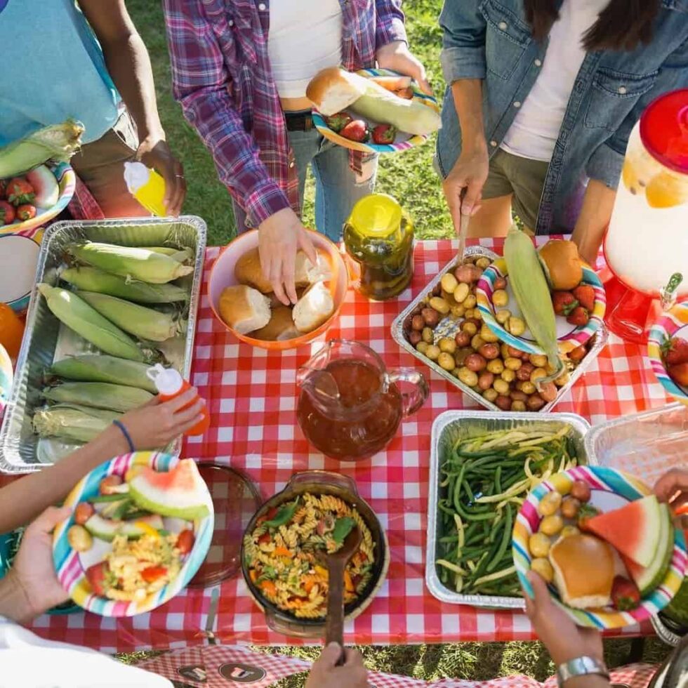 21 Cookout & Backyard BBQ Hosting Ideas Extra Space Storage