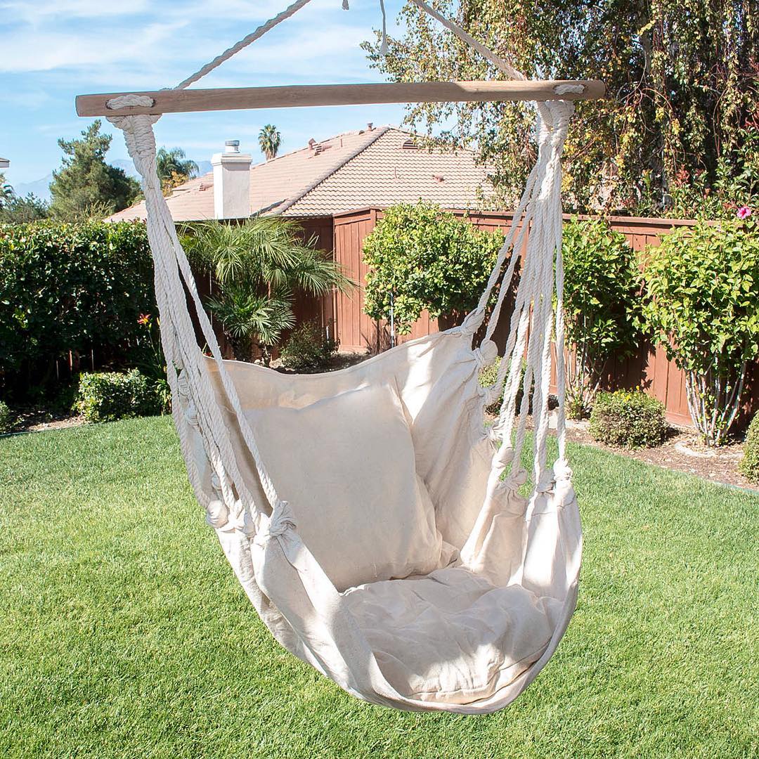 Hanging Swinging Chair in a Backyard. Photo by Instagram user @lalphotodesign