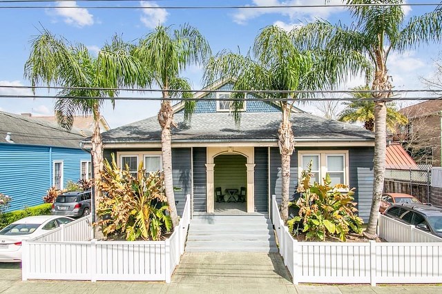 Small Home in Freret, New Orleans. Photo by Instagram user @witrycollective