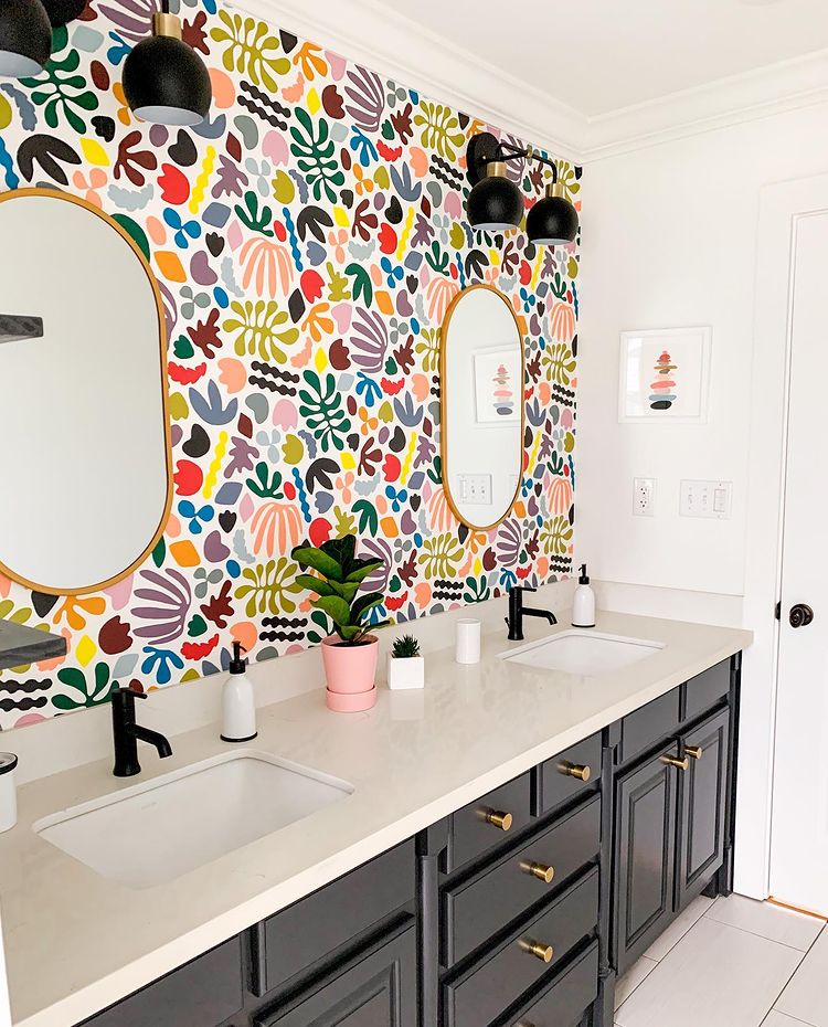 Bathroom with Vibrant, Colorful Wallpaper on Back Wall. Photo by Instagram user @nicolelbdesign