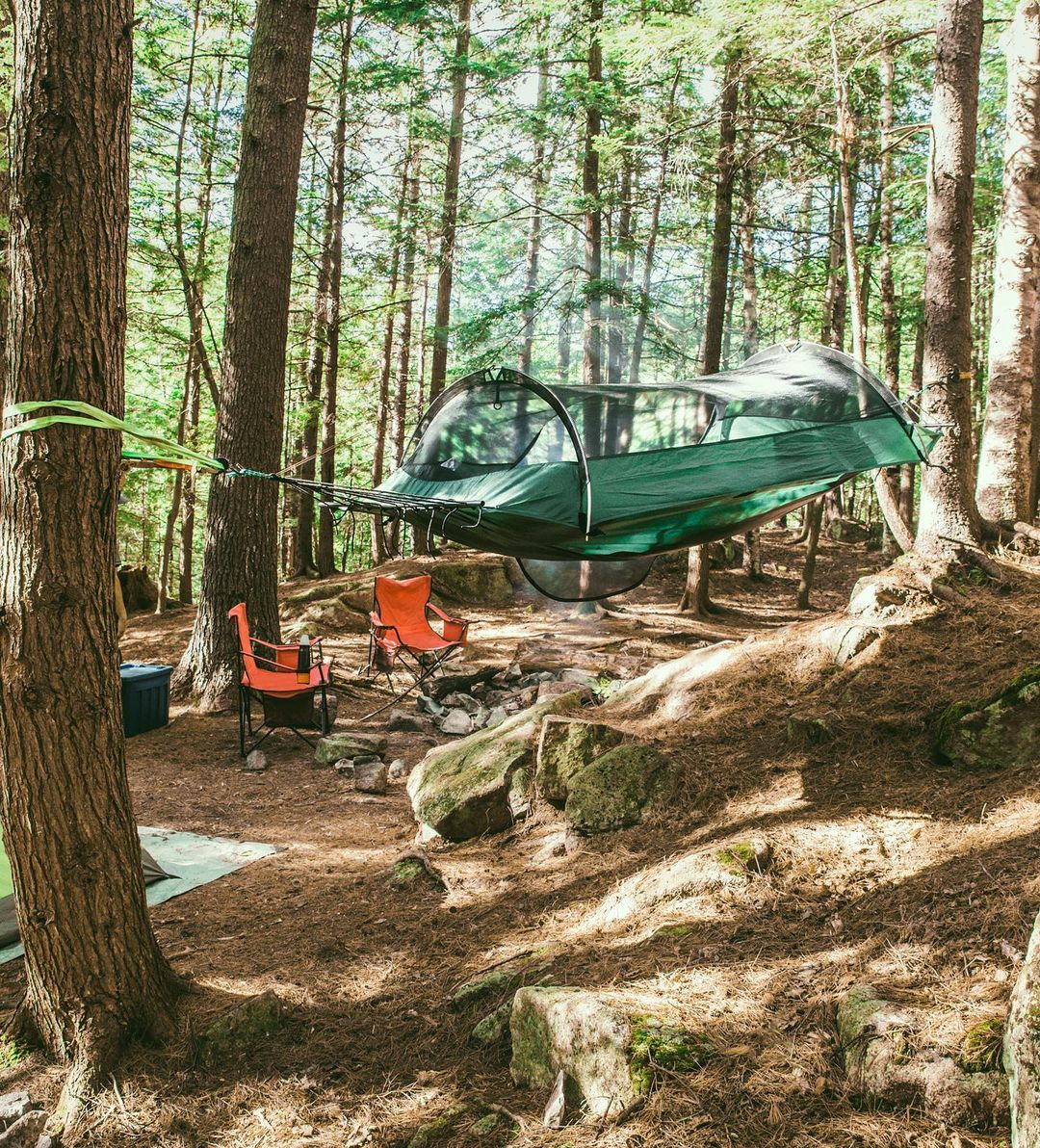 Camping Hammock Between Two Trees. Photo by Instagram user @lawsonhammock