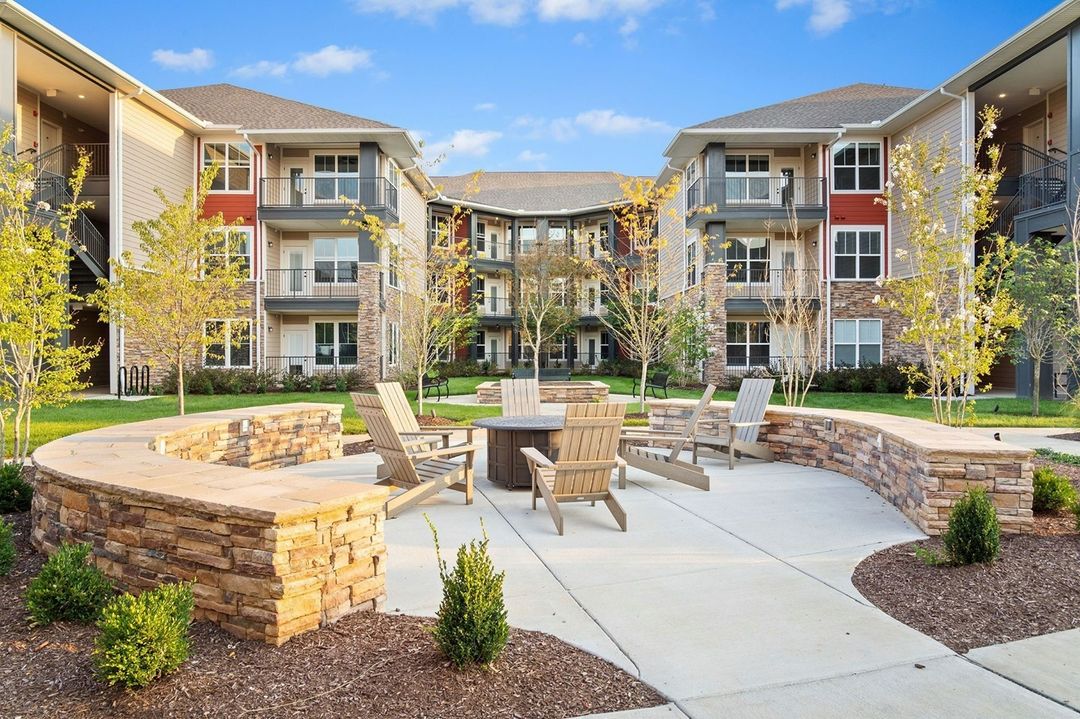 Walnut Creek Apartment Complexes