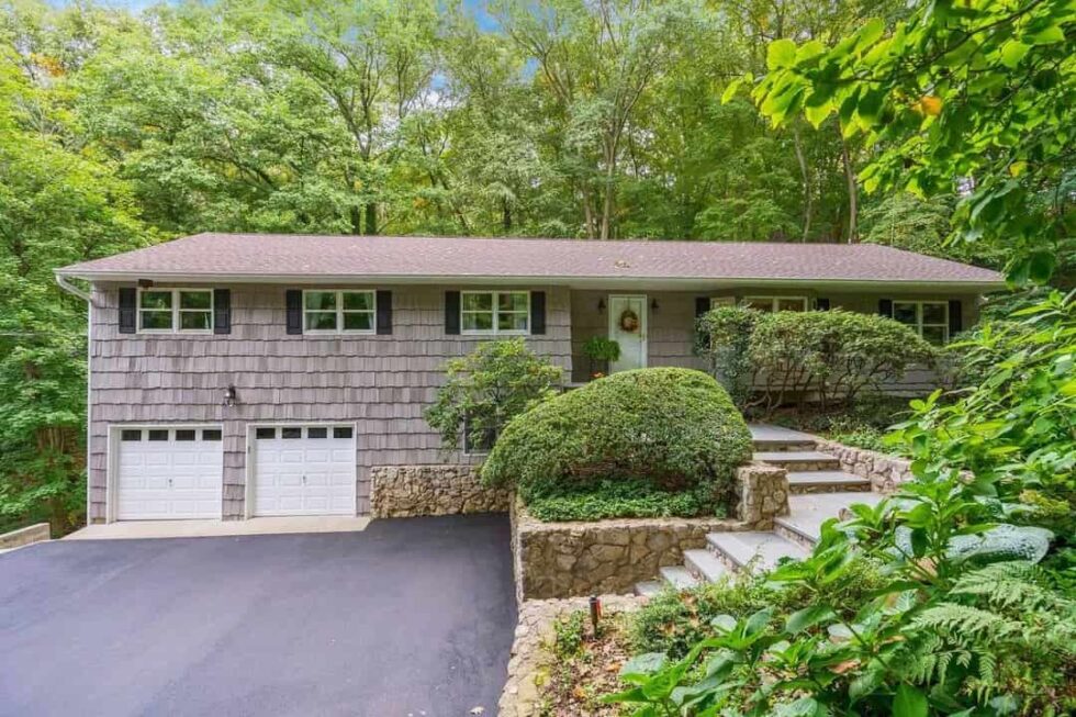 8 Best Places to Live on Long Island in 2024 Extra Space Storage