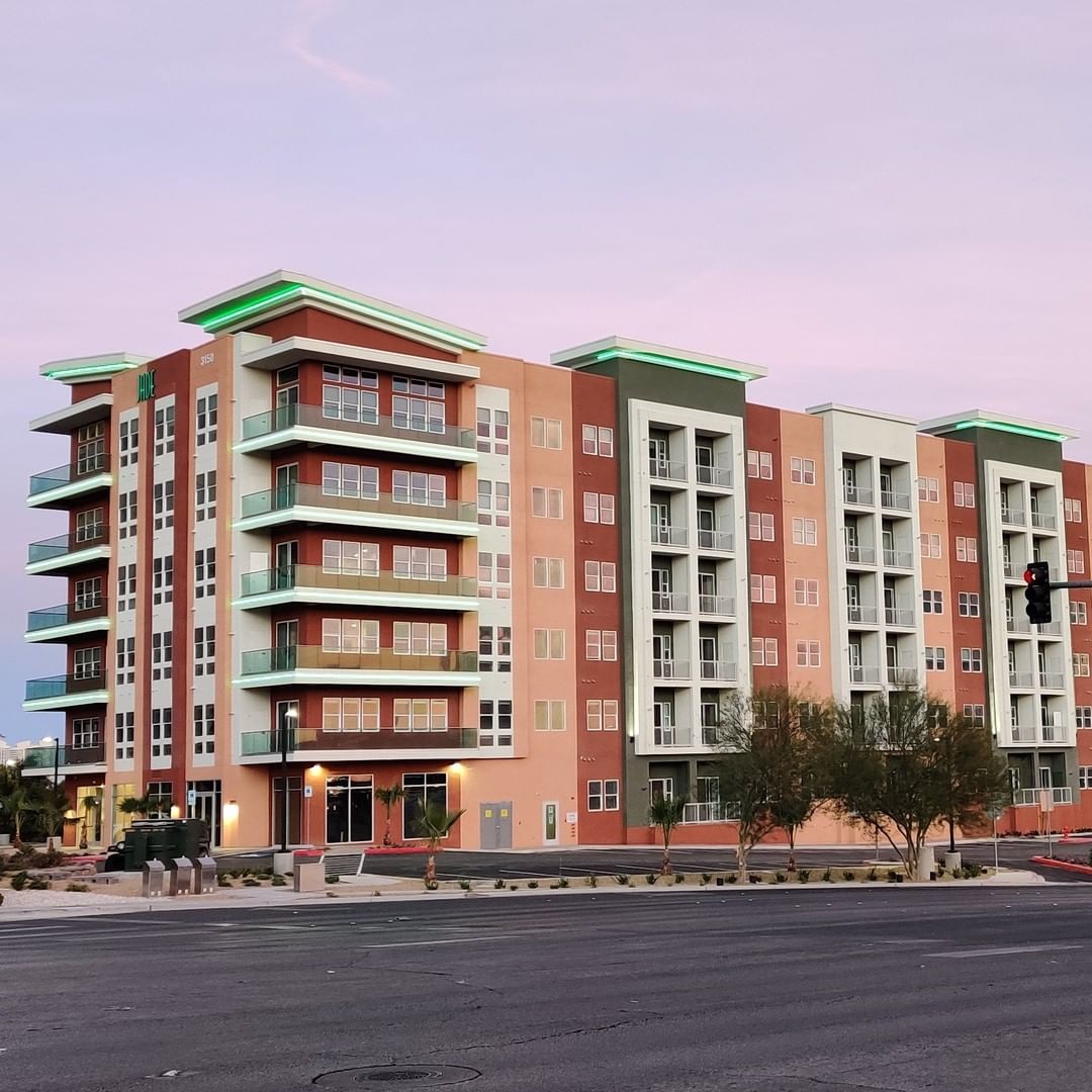 Jade Vegas Apartments in Rancho Charleston, Las Vegas. Photo by Instagram user @jadevegasapartments