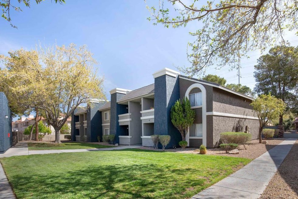 5 Best Places to Rent a Home in Las Vegas in 2023 Extra Space Storage