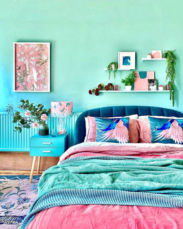 Brightly Colored Bedroom Accent Wall. Photo by Instagram user @annalysejacobs
