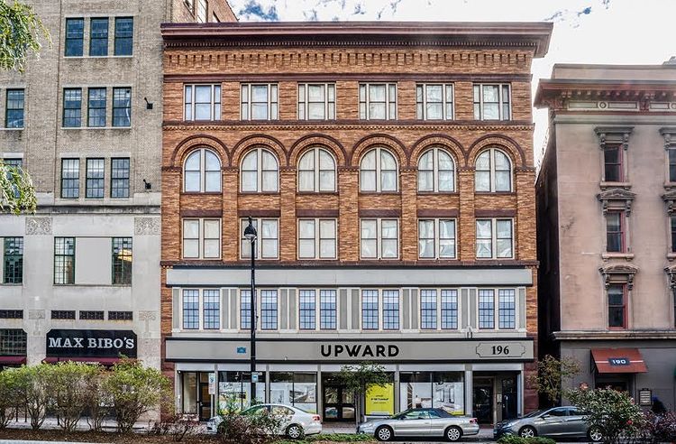 Trumbull Apartments in Central Hartford. Photo by Instagram user @196trumbull