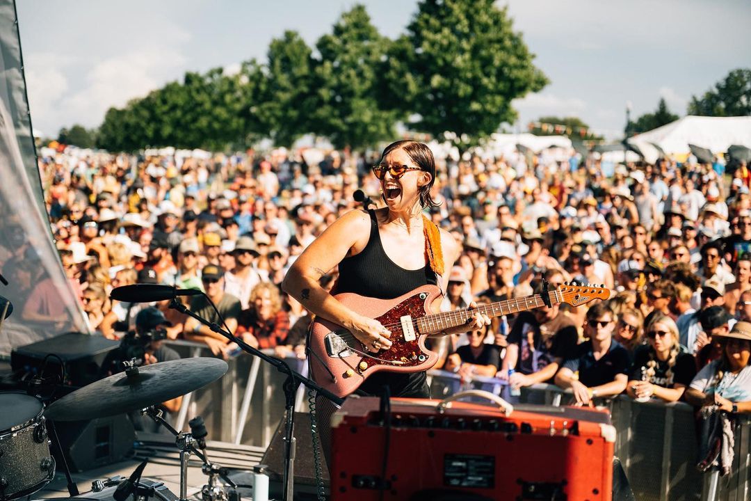 Liz Cooper performing at the Railbird Music Festival in the summertime in Lexington. Photo by instagram user @railbirdfestival