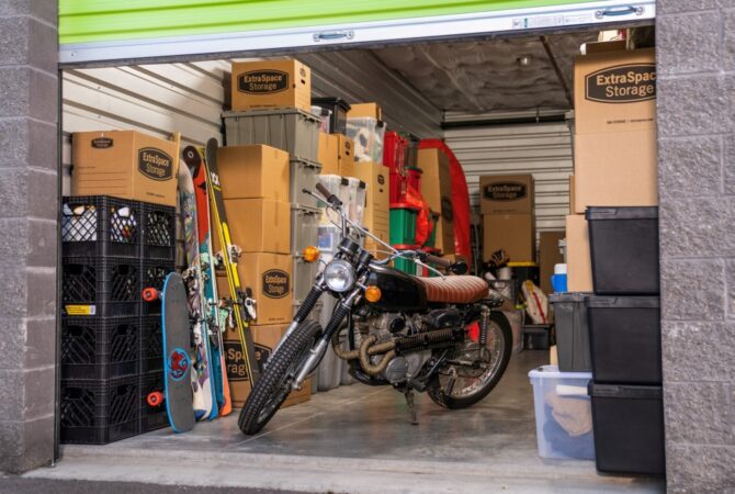 Guide to Seasonal &amp; Year-Round Self Storage | Extra Space Storage