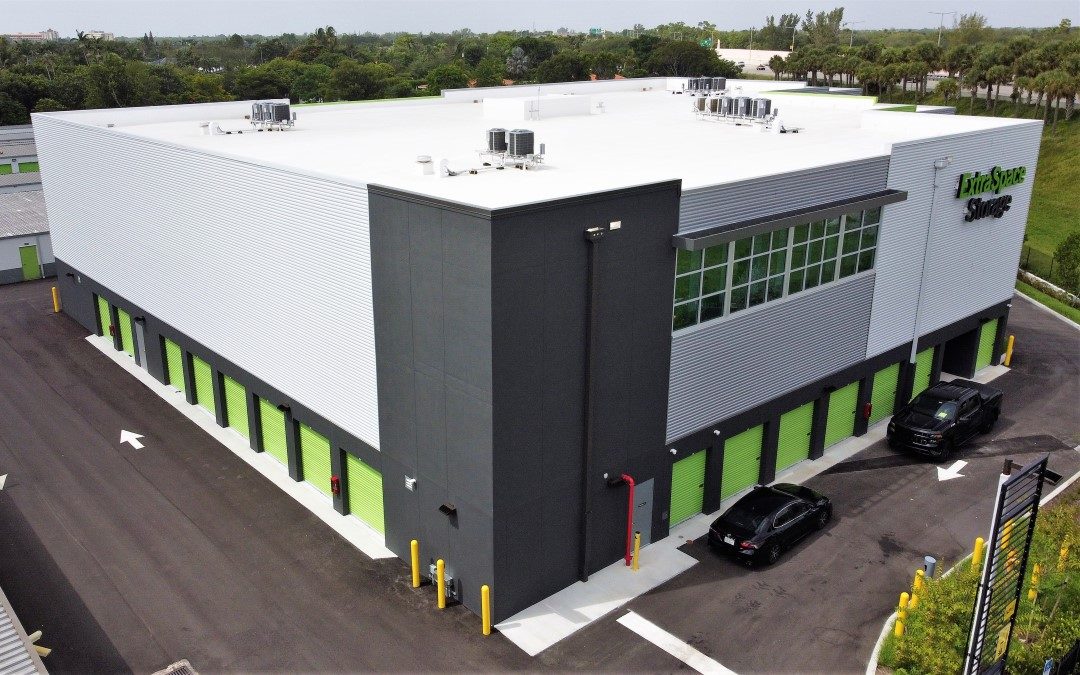 Extra Space Storage at 8890 SW 72nd St in Miami, FL