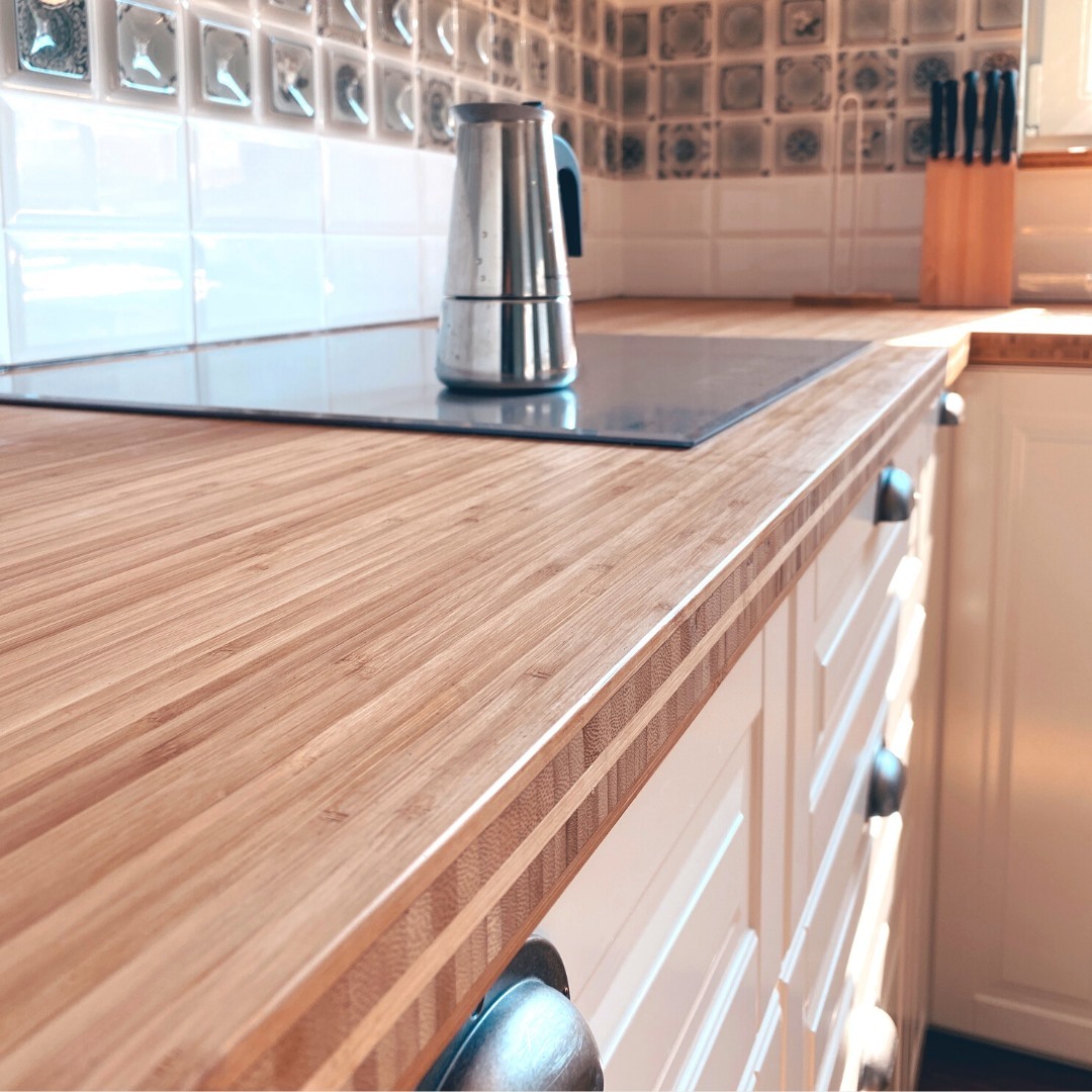Close-up of bamboo kitchen countertops. Photo by Instagram user @zoria.bamboo.
