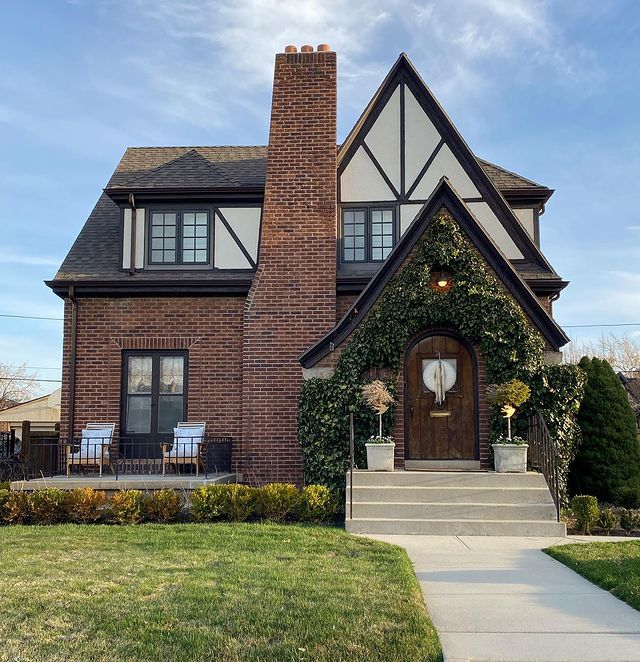 A Tudor-style home located in Salt Lake City's Yalecrest neighborhood. Photo by Instagram user @polinahullinger