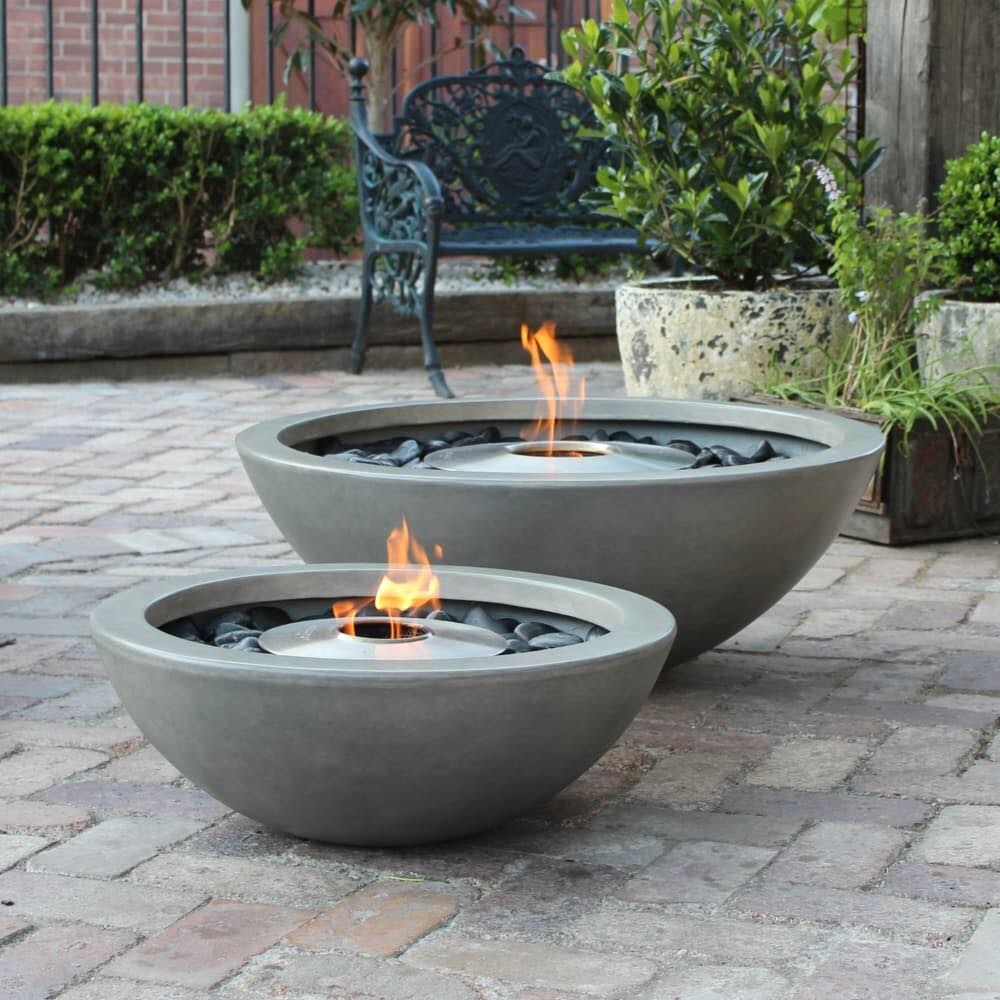 smooth concrete fire pit 