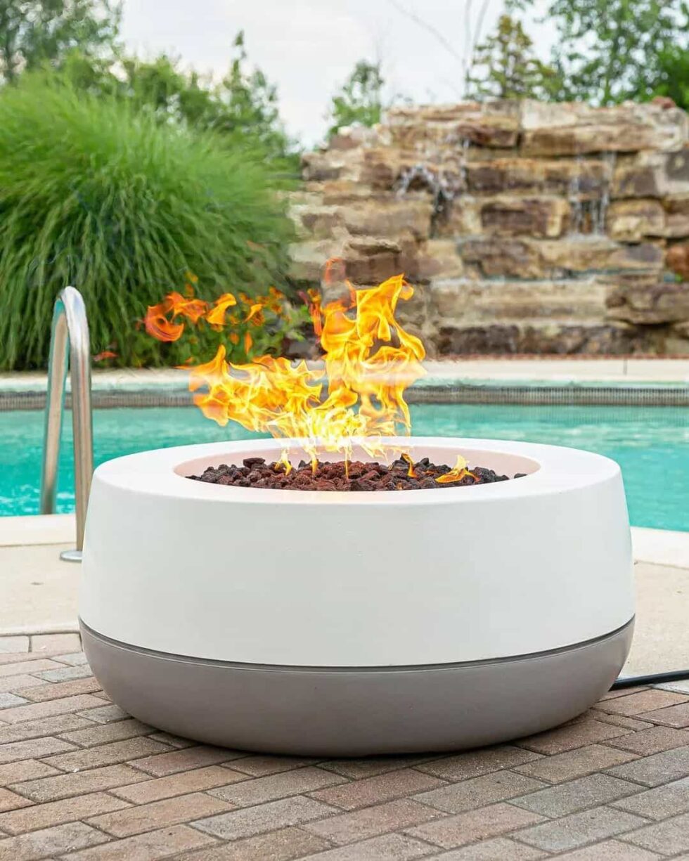 24 Creative Outdoor Fire Pit Ideas Extra Space Storage