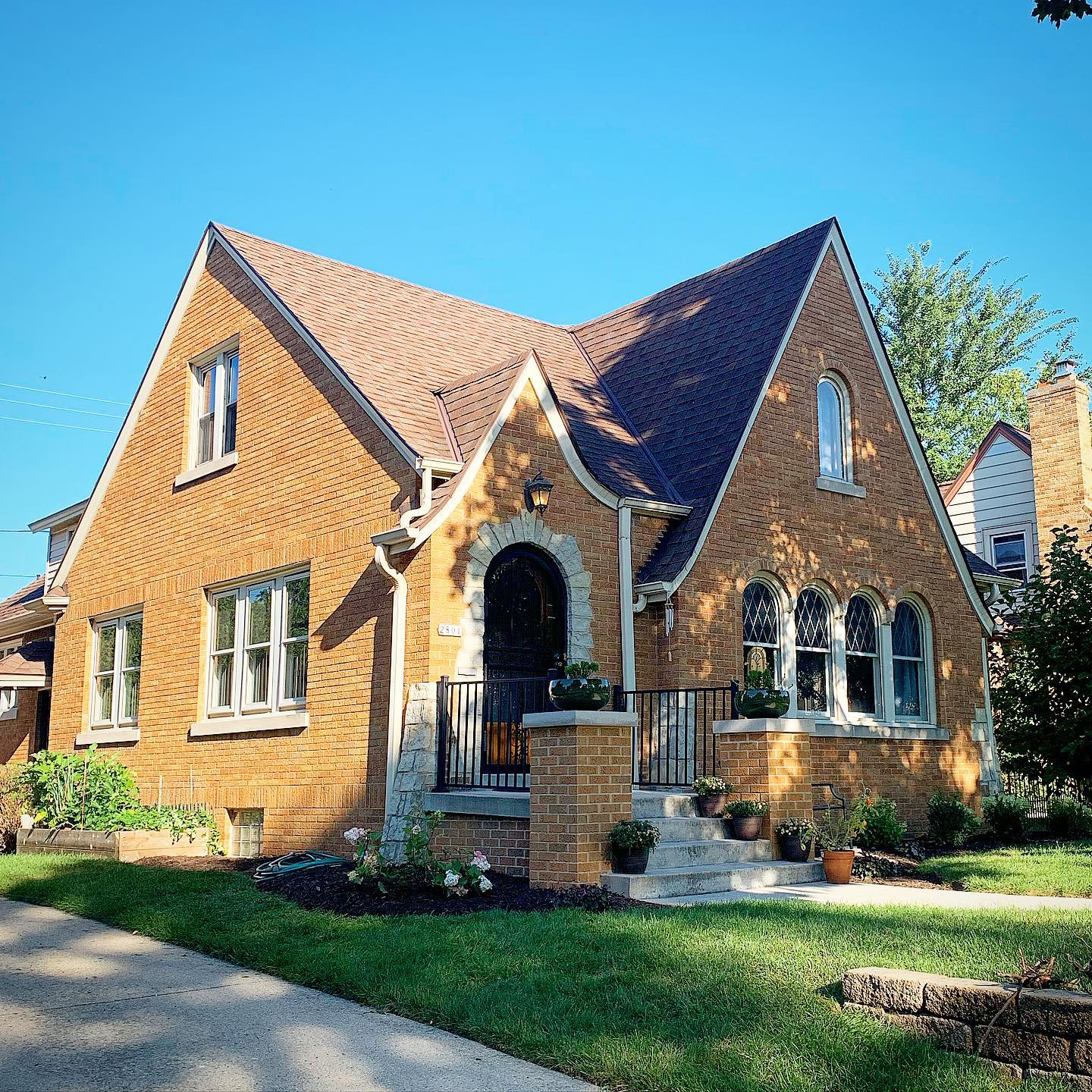 Two-story brick home in the Enderis Park neighborhood of Milwaukee. Photo by Instagram user @enderisparkarchitecture