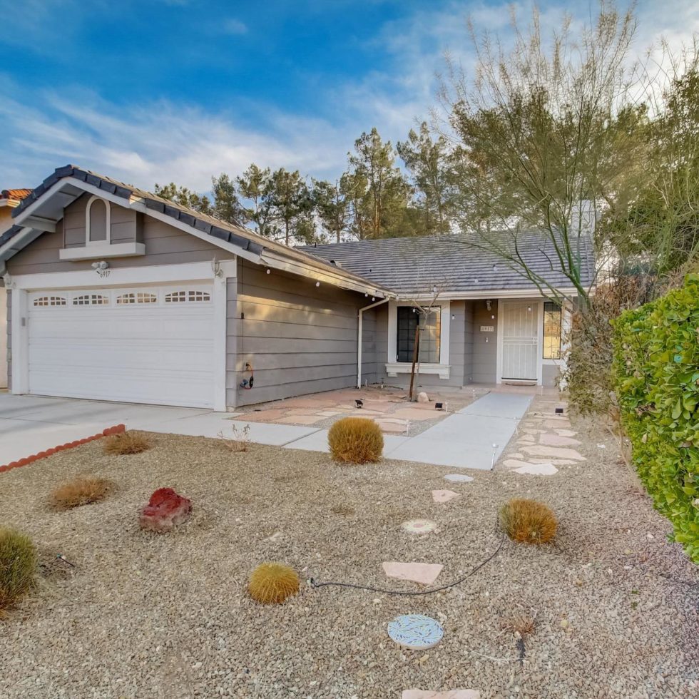 5 Best Las Vegas Neighborhoods for Retirees in 2023 Extra Space Storage