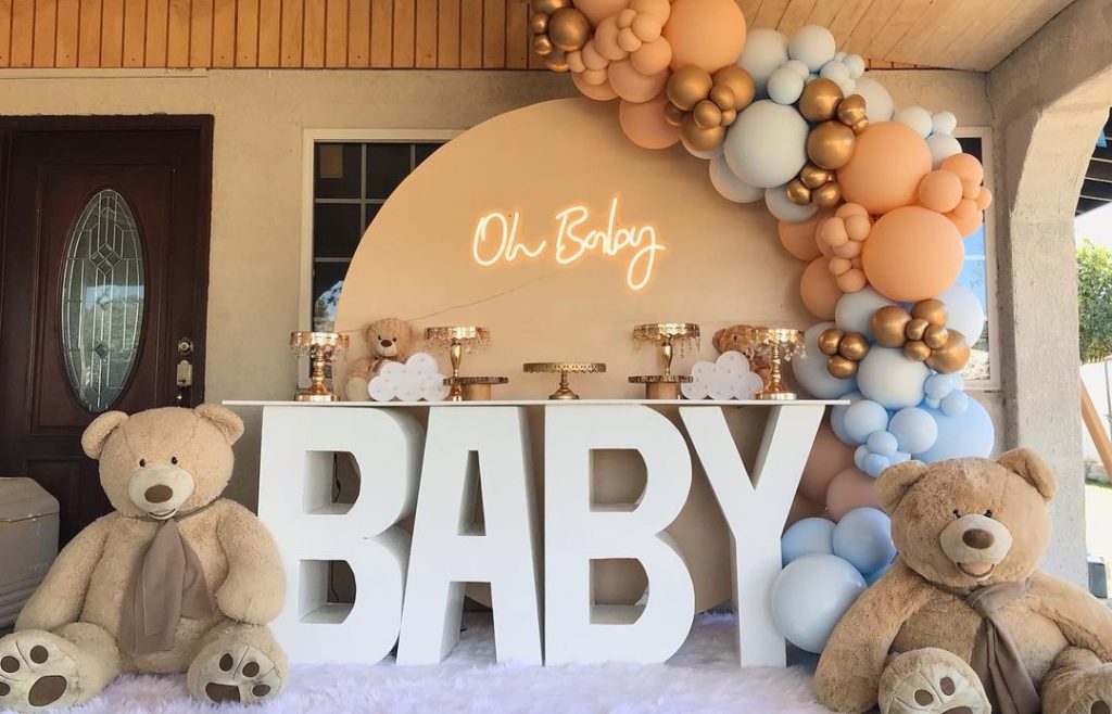 15 Tips for How to Plan a Baby Shower Extra Space Storage