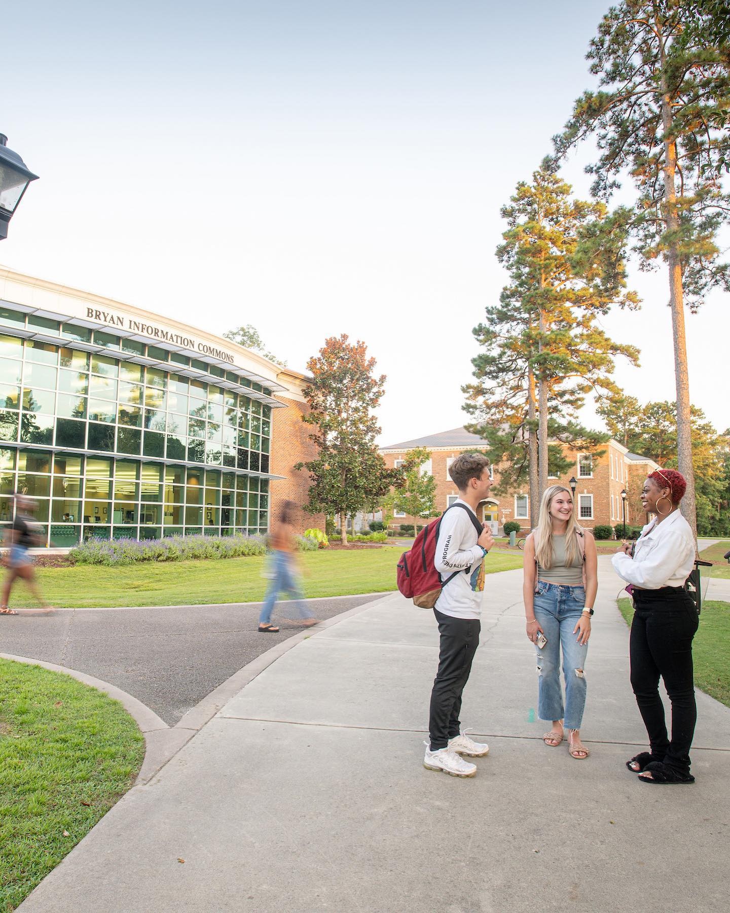 Coastal Carolina University students on campus. Photo by Instagram user @ccuchanticleers.