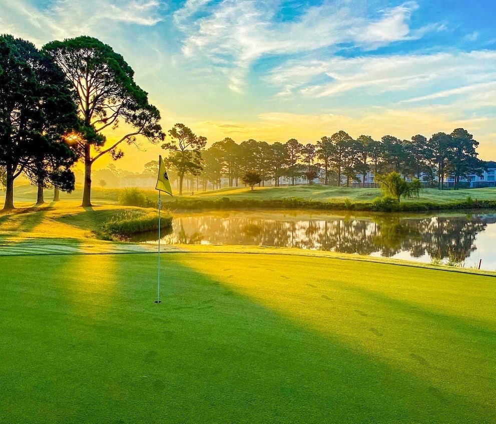 Golf course in Myrtle Beach. Photo by Instagram user @myrtlebeachgolftrips.