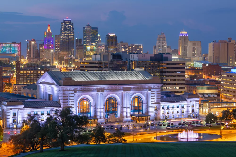 Best Suburbs of Kansas City in 2024