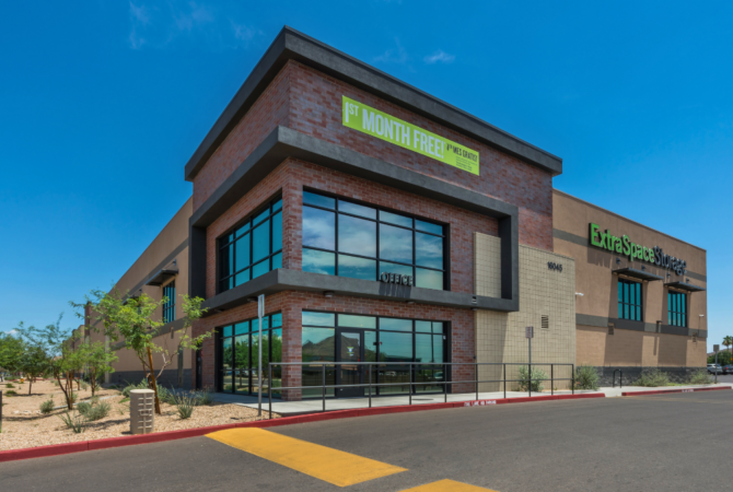 Extra Space Storage facility in Phoenix, AZ