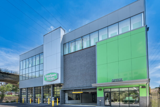 Extra Space Storage facility in Philadelphia, PA.