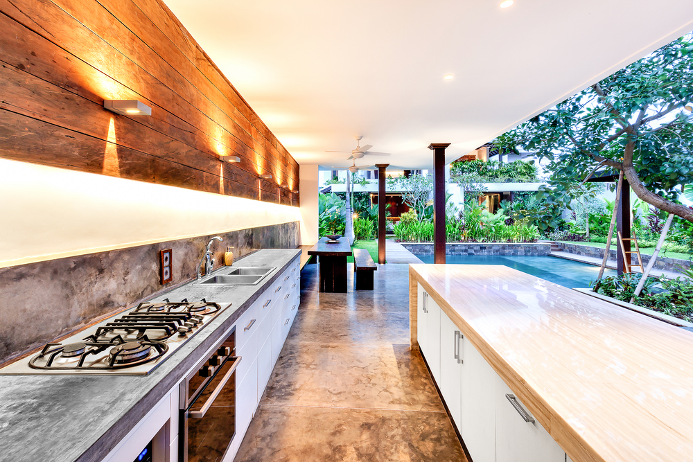 Planning a Modern Summer Kitchen: Outdoor Kitchen Cabinets, Countertops,  and More